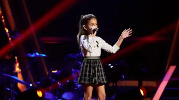 Alejandra, la talent más pequeña del concurso, conquista el escenario de ‘La Voz Kids’