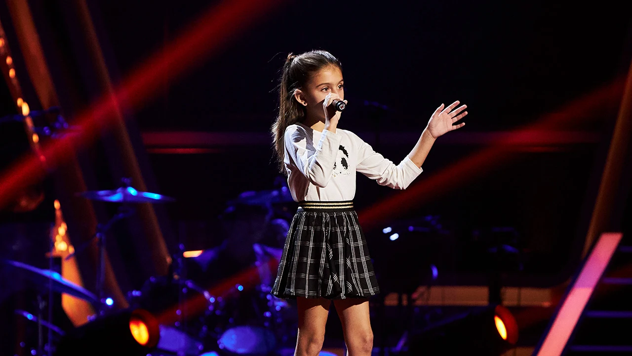Alejandra, la talent m&aacute;s peque&ntilde;a del concurso, conquista el escenario de &lsquo;La Voz Kids&rsquo;