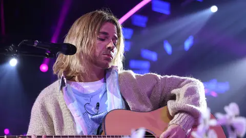 Miriam Rodríguez recrea el espíritu de Nirvana con ‘The man who sold the world’ Miriam Rodríguez recrea el espíritu de Nirvana con ‘The man who sold the world’