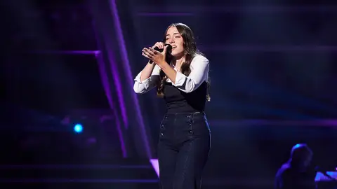 La sutilidad de Alicia con su ‘Nana triste’ se clava en el corazón de David Bisbal La sutilidad de Alicia con su ‘Nana triste’ se clava en el corazón de David Bisbal