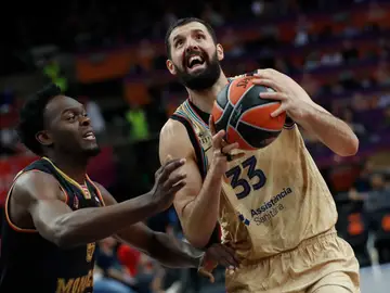 Nikola Mirotic, en un partido con el Barcelona Nikola Mirotic, en un partido con el Barcelona