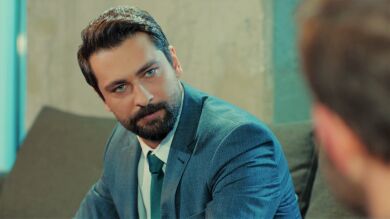 Alihan le confiesa a Hakan que da por perdida su relación con Zeynep: “Me he rendido”