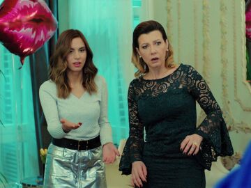 La surrealista despedida de soltera de Zeynep&hellip; &iexcl;con bailar&iacute;n incluido!