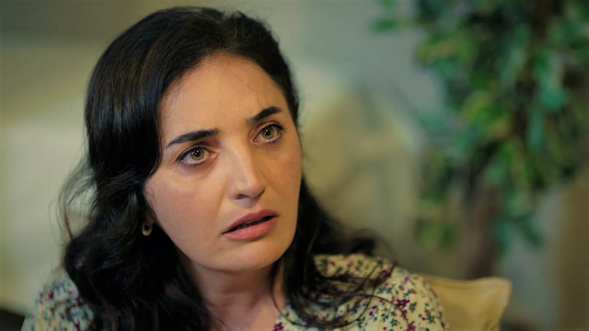 ¡Sengül está embaraza!: ¿Se lo contará a Orhan ahora que va a casarse con Gönül?