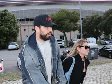 Piqué y Clara Chía Piqué y Clara Chía