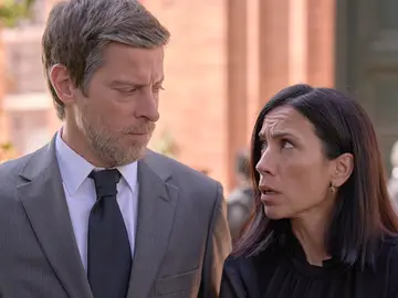 Manolita y Marcelino, desconcertados con la extraña desaparición de Nieves: “¡No puede ser que nos la haya jugado!” Manolita y Marcelino, desconcertados con la extraña desaparición de Nieves: “¡No puede ser que nos la haya jugado!”