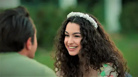 Doruk sorprende a Asiye con un bonito regalo: “Eres la mejor novia del mundo” Doruk sorprende a Asiye con un bonito regalo: “Eres la mejor novia del mundo”