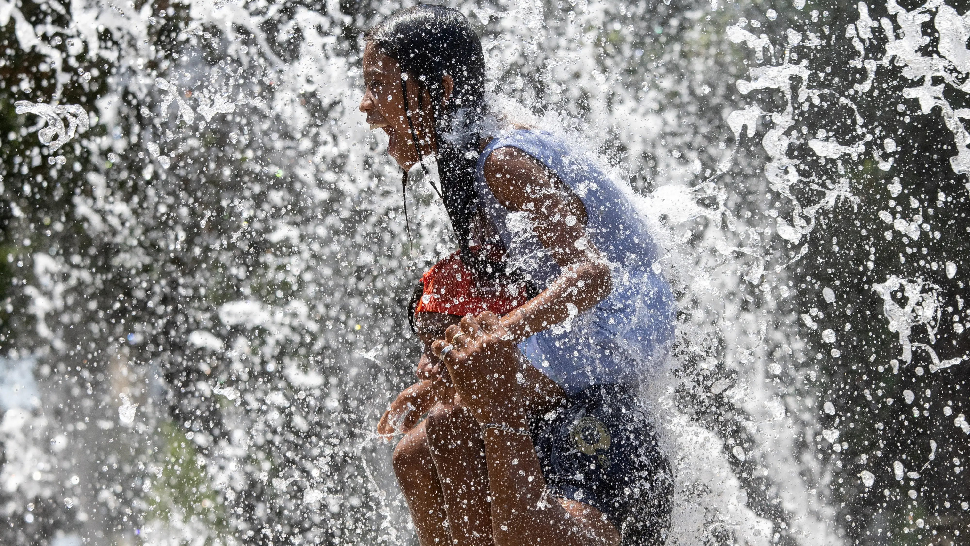 Ante el calor intenso, prep&aacute;rate