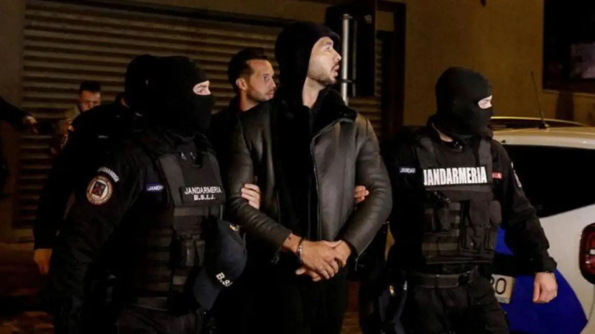 Andrew Tate es arrestado en Rumanía Andrew Tate es arrestado en Rumanía