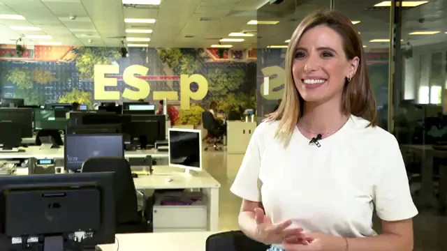 Victoria Arnáu Victoria Arnáu da a conocer su 'TOP 3' de playas españolas: "¡Y no te digo cómo se come allí!"
