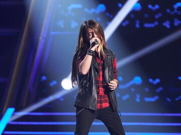 &iexcl;Una estrella del rock! Lennon revoluciona el plat&oacute; de &lsquo;La Voz Kids&rsquo; a ritmo de AC/DC