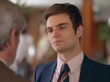 Alberto advierte a Vicente tras descubrir su estrategia con Andrea: “No voy a permitir que te aproveches de ella” Alberto advierte a Vicente tras descubrir su estrategia con Andrea: “No voy a permitir que te aproveches de ella”