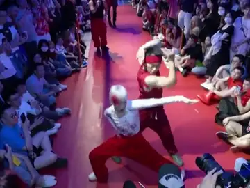 La comunidad LGTBI en Shanghái se apoya en el "voguing" para escapar de la creciente represión a la que se ven sometidos La comunidad LGTBI en Shanghái se apoya en el "voguing" para escapar de la creciente represión a la que se ven sometidos