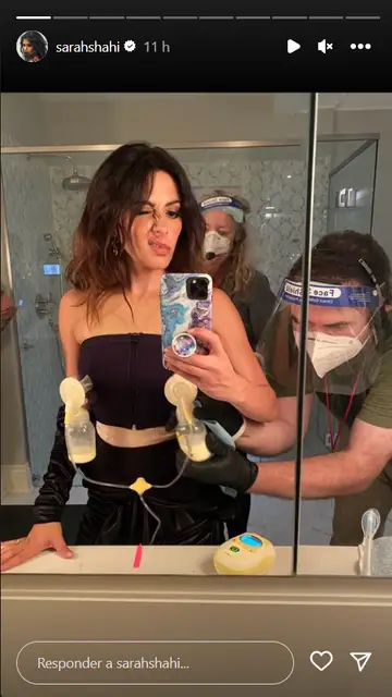 Sarah Shahi posando en una foto de su Instagram Sarah Shahi posando en una foto de su Instagram