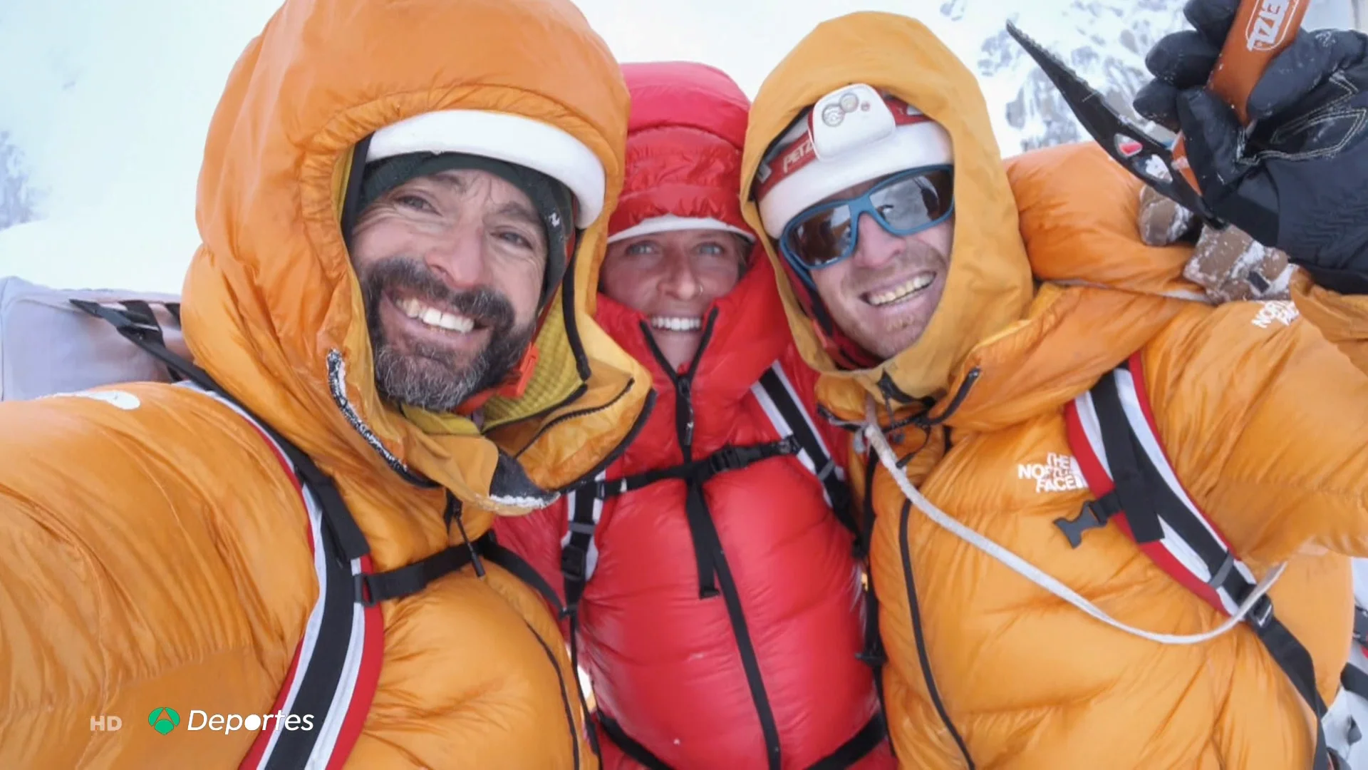 Los hermanos Pou completan su proyecto conquistando las Torres deI Trango en Pakistán Los hermanos Pou completan su proyecto conquistando las Torres deI Trango en Pakistán