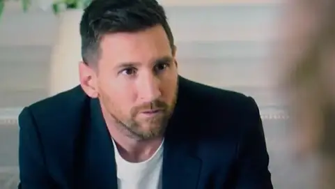 Leo Messi actuando en la serie "Los protectores"