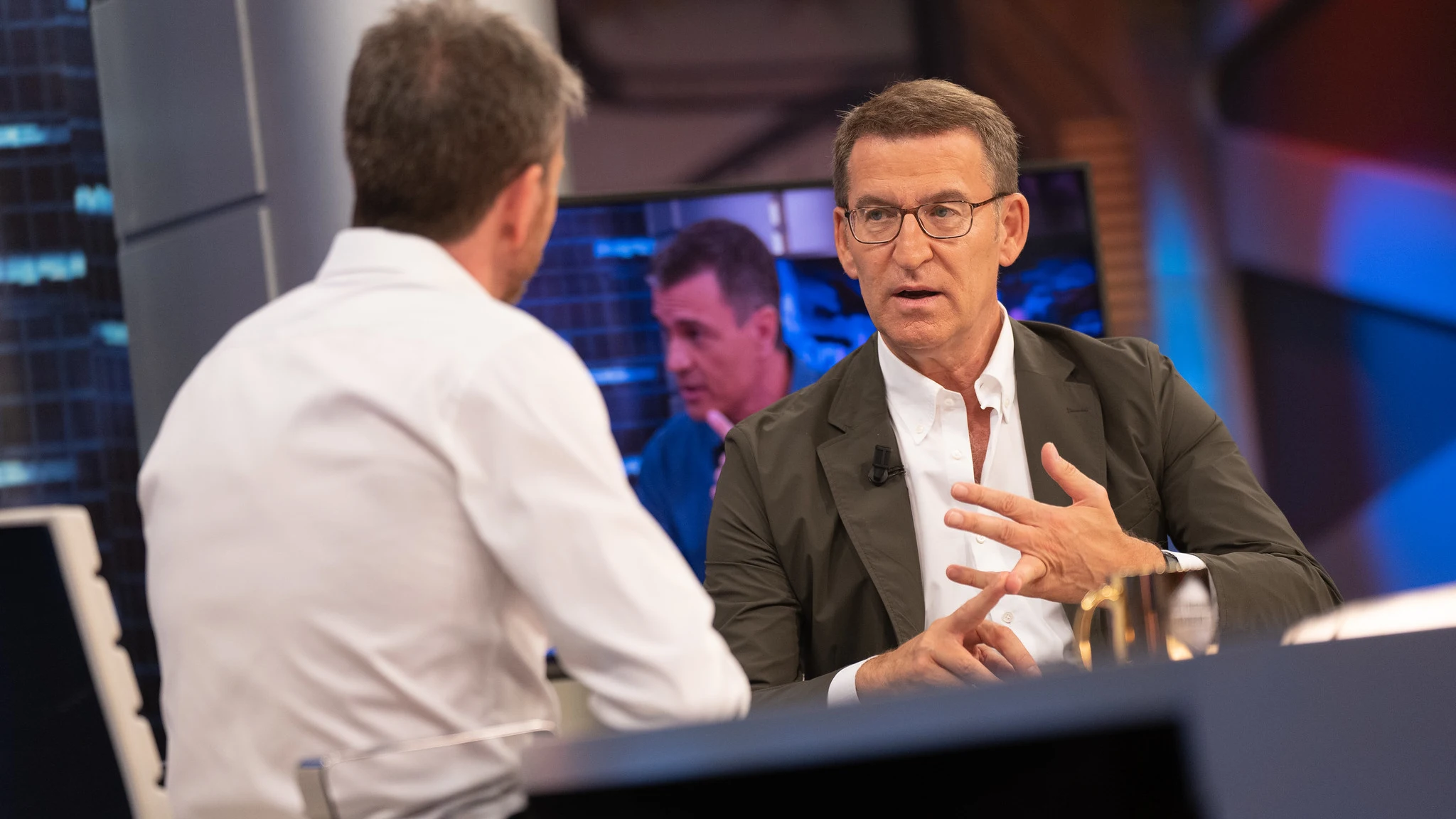 Alberto Núñez Feijóo: "Sánchez dijo que el 'Sanchismo' es maldad, mentira y manipulación y yo estoy de acuerdo" Alberto Núñez Feijóo: "Sánchez dijo que el 'Sanchismo' es maldad, mentira y manipulación y yo estoy de acuerdo"