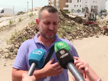 Pablo salva vida a mujer de Torrox Pablo salva vida a mujer de Torrox