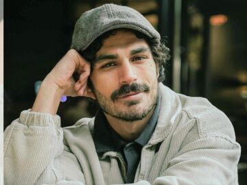 &iquest;Qui&eacute;n se esconde tras D&uuml;ndar? &iexcl;Conoce a Erdem Kaynarca, el actor que interpreta este personaje en &lsquo;Pecado Original&rsquo;!