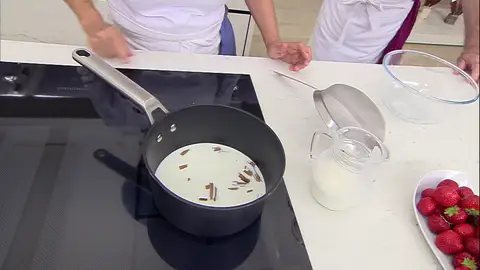 Pon leche y canela a fuego lento paso 2