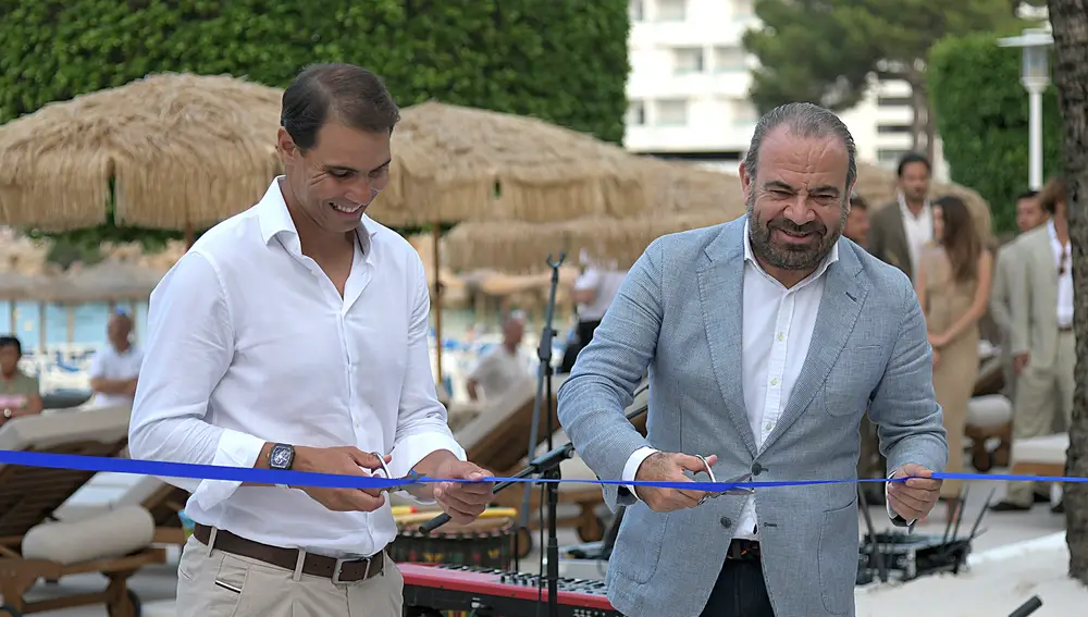 Rafa Nadal y Gabriel Escarrer en la inauguración del hotel Zel en Mallorca