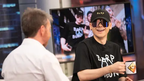 Bizarrap desvela por qué no titula sus 'Bzrp Music Sessions': "La gente pone nombre a mis canciones" Bizarrap desvela por qué no titula sus 'Bzrp Music Sessions': "La gente pone nombre a mis canciones"