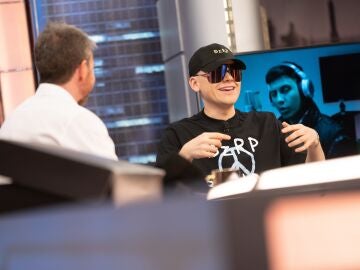 Bizarrap da pistas sobre su pr&oacute;xima 'Session'... &iquest;con un cantante espa&ntilde;ol?: "Est&aacute; buen&iacute;sima"