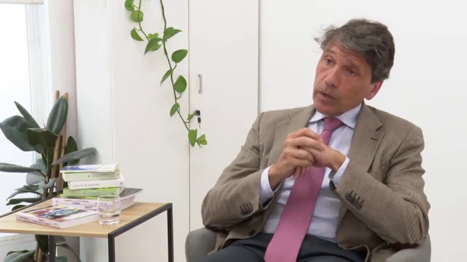 La alarma del psiquiatra Celso Arango: 