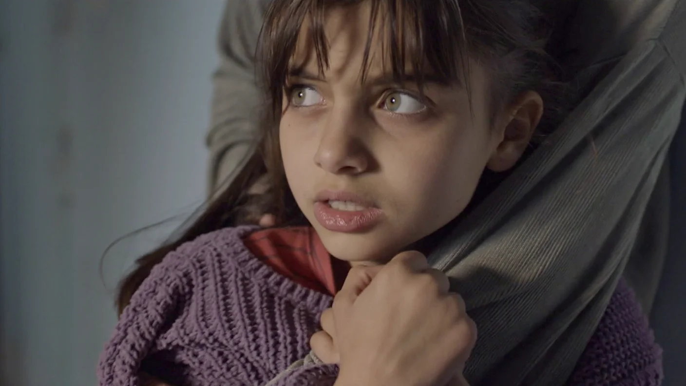 &ldquo;Me llevo a Alba lejos de toda esta mierda&rdquo;: El pr&oacute;ximo jueves, el final de &lsquo;Heridas&rsquo; en Antena 3 