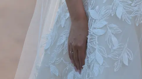 Detalles del vestido de novia de Edurne Detalles del vestido de novia de Edurne