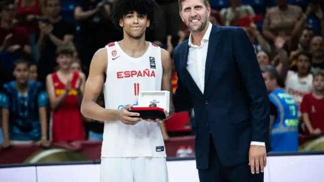 Izan Almansa, MVP del Mundial sub-19 Izan Almansa, MVP del Mundial sub-19