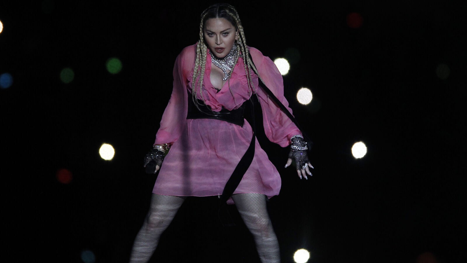La motivos que habrían llevado a Madonna a ingresar en la UCI y suspender la gira 'Celebration Tour'