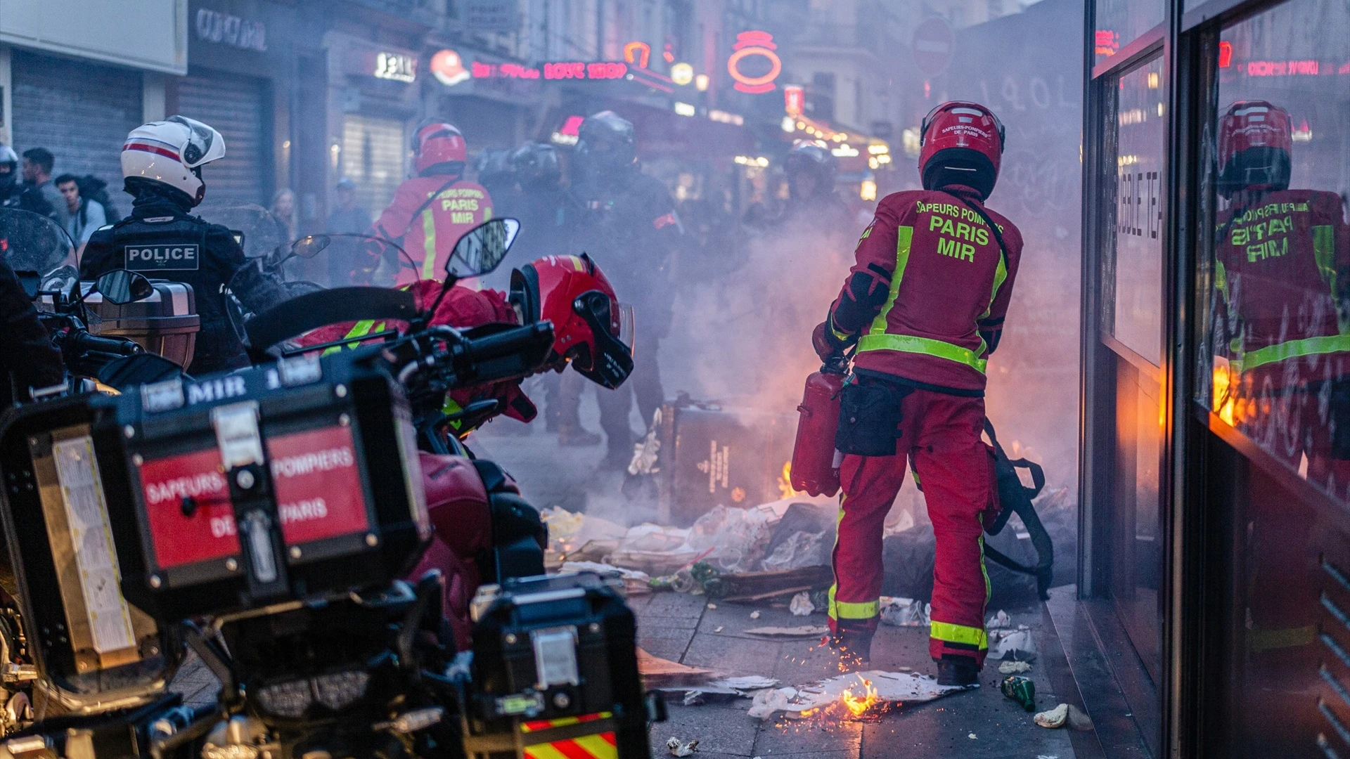 Protestas Par&iacute;s