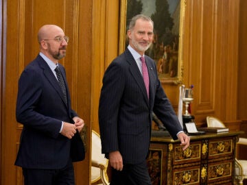 El rey Felipe VI recibe al presidente del Consejo Europeo, Charles Michel 
