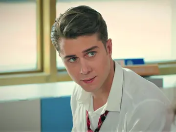 Doruk en 'Hermanos' Doruk en 'Hermanos'