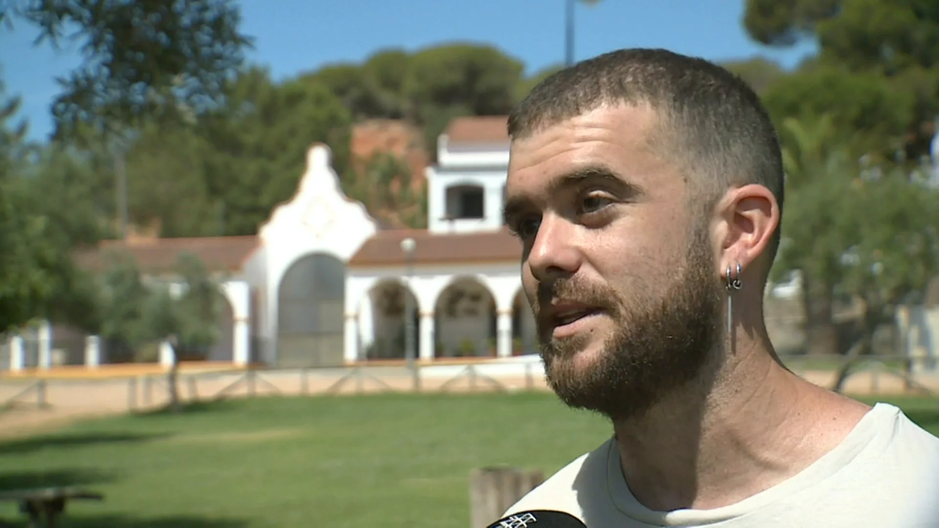 Moisés, el joven de Lepe que ha superado un cáncer de difícil pronóstico Antena 3 Noticias
