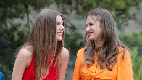 La infanta Sofía y la princesa Leonor La infanta Sofía y la princesa Leonor