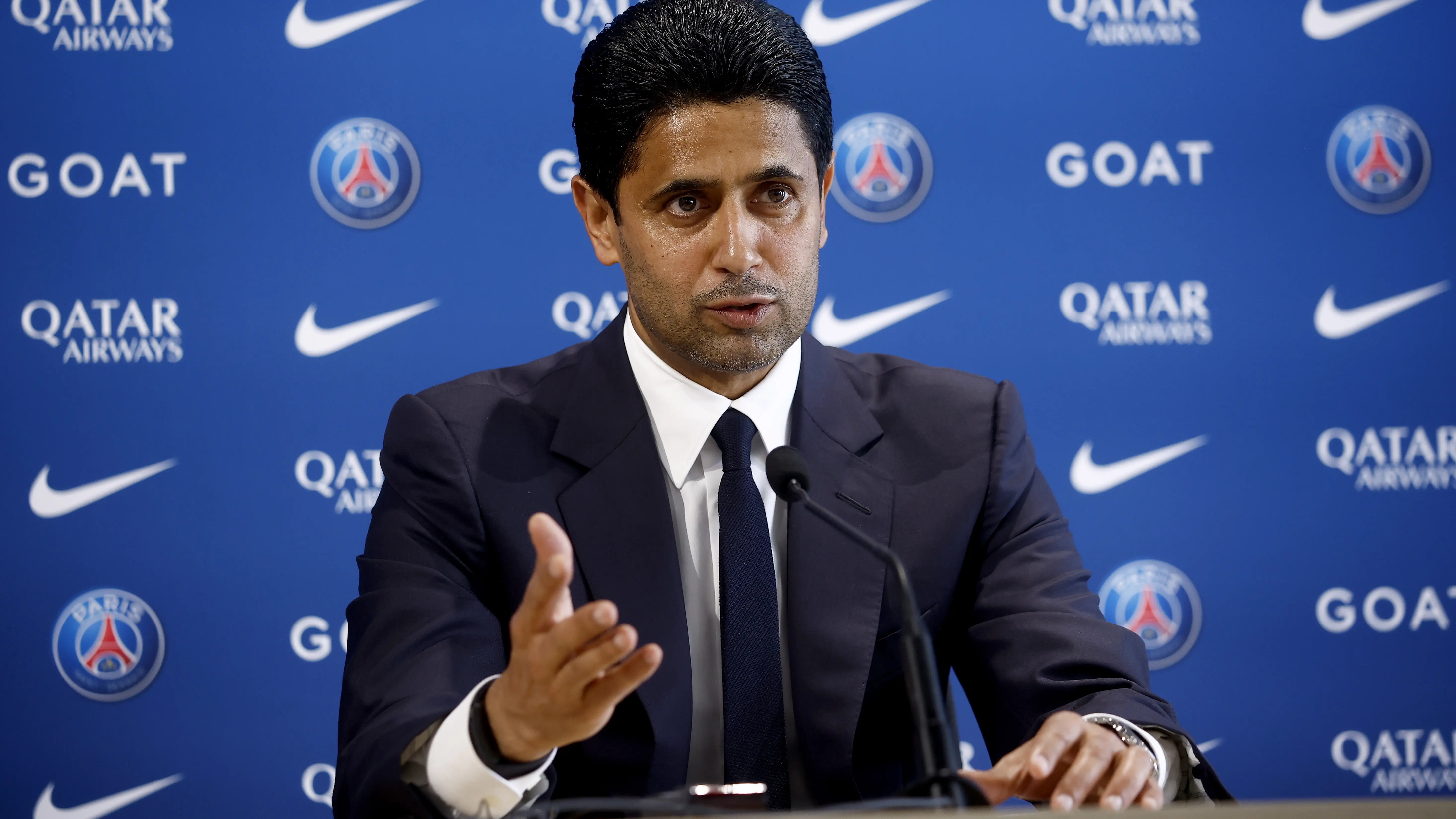 El presidente del PSG Al Khelaifi durante la rueda de prensa de este mi&eacute;rcoles