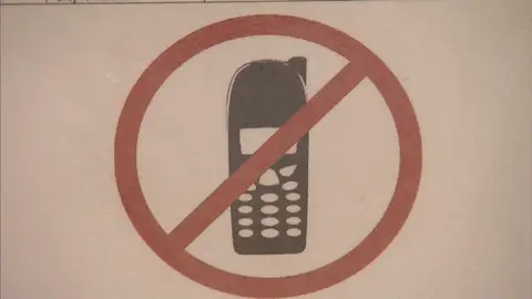 Móviles prohibidos Móviles prohibidos