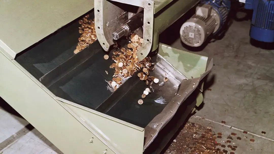 Imagen de archivo del proceso de destrucción de monedas en la Fábrica Nacional de Moneda y Timbre Imagen de archivo del proceso de destrucción de monedas en la Fábrica Nacional de Moneda y Timbre