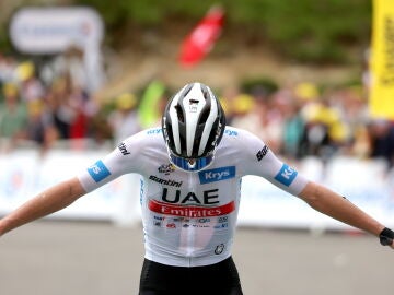 El ciclista esloveno Tadej Pogacar gana la 6ª etapa del Tour de Francia 2023