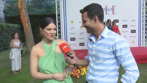 amiga falcó amiga falcó