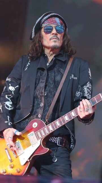 Johnny Depp con su banda 'Hollywood Vampires'