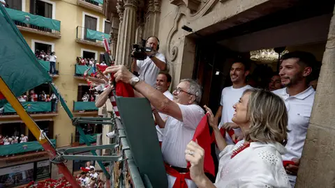 Luis Sabalza lanza en Chupinazo 2023 Luis Sabalza lanza en Chupinazo 2023