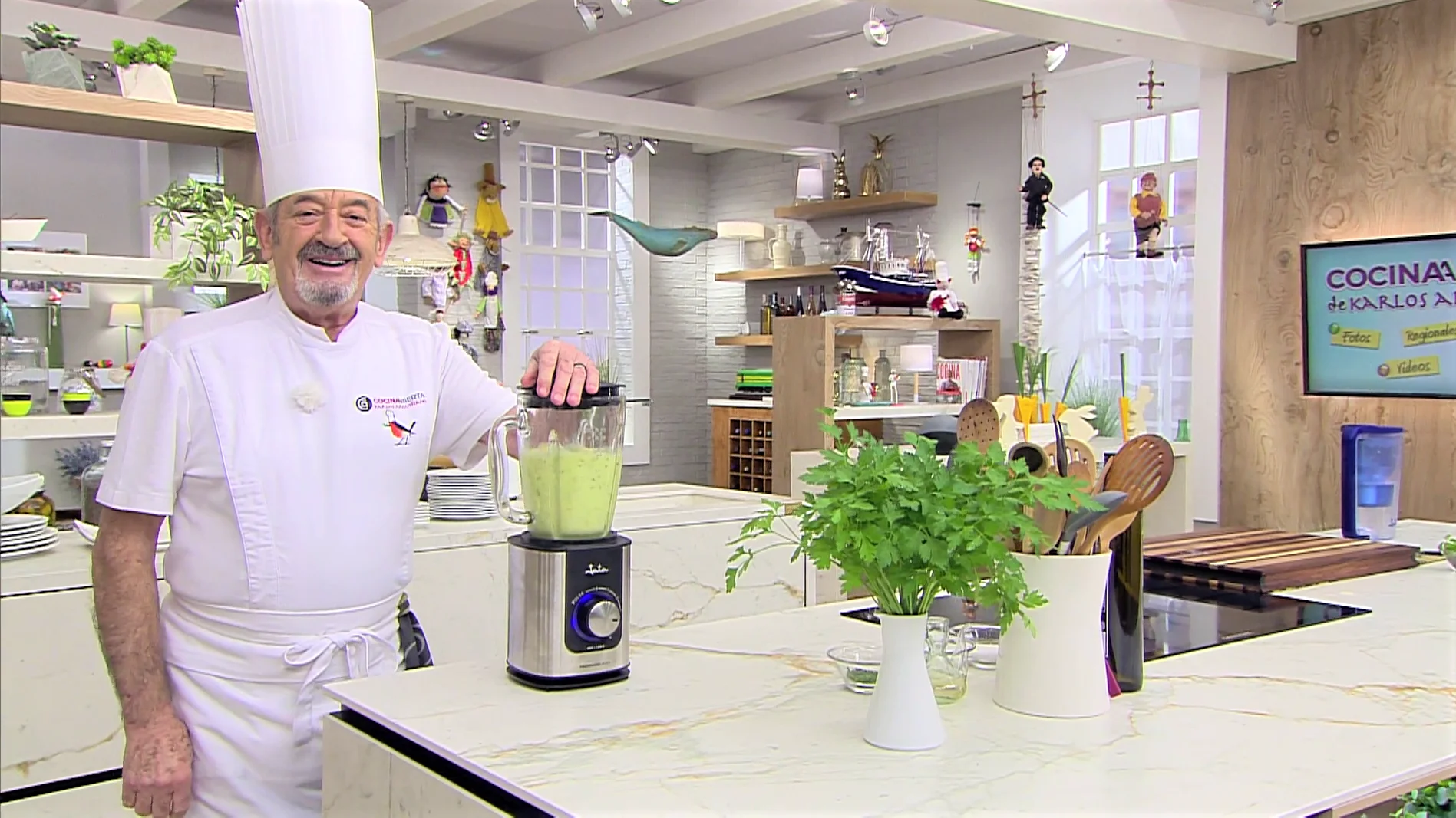 El consejo de Argui&ntilde;ano para no desperdiciar fruta: &iexcl;Haz un batido con ellas!