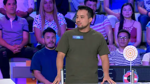 ¡No puede ser! La habilidad secreta de César que deja sin palabras a todos: “Los tienes controlados” En el programa hemos visto todo tipo de habilidades diferentes por parte de los concursantes, pero esta ha dejado sorprendido a todos. ¿Cuál crees que es?