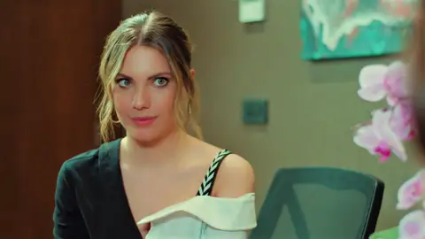 Yildiz engaña a Tulin para conseguir la antigua dirección de Ender… ¿qué pretende? Yildiz engaña a Tulin para conseguir la antigua dirección de Ender… ¿qué pretende?