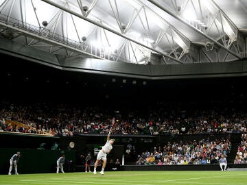 Andy Murray en la pista central de Wimbledon