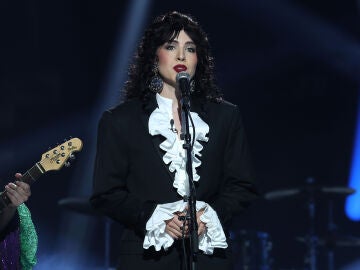 Andrea Guasch brilla con luz propia como The Bangles con &lsquo;Eternal flame&rsquo;