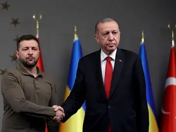 El presidente Zelenski y su homólogo turco Erdogan El presidente Zelenski y su homólogo turco Erdogan